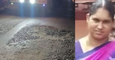 റോഡിലെ കുഴിയിൽ വീണ സ്കൂട്ടർ ലോറിക്ക് മുന്നിലേക്ക് മറിഞ്ഞു; യുവതി ലോറി കയറിയിറങ്ങി മരിച്ചു റോഡിലെ കുഴിയിൽ വീണ സ്കൂട്ടർ ലോറിക്ക് മുന്നിലേക്ക് മറിഞ്ഞു; യുവതി ലോറി കയറിയിറങ്ങി മരിച്ചു