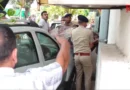 വിവാഹത്തിന് 21 വയസ്സ് വരെ കാത്തിരിക്കാൻ പറഞ്ഞു; പോലീസ് ഉദ്യോഗസ്ഥനെ മകൻ വെടിവെച്ചുകൊന്നു